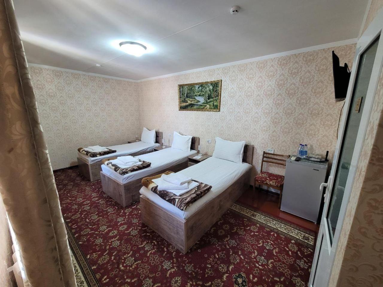Gulnara Guesthouse Tasjkent Buitenkant foto